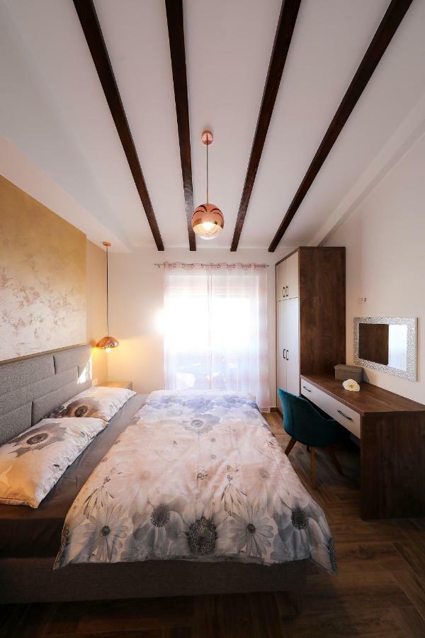 Vila Lapidem Sukošan Extérieur photo